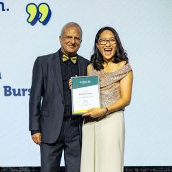 dr ka-kiu cheung gptq bursary recipient awarded by dr dilip dhupelia